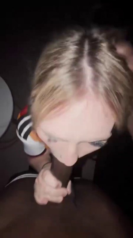 young anal fisting 07