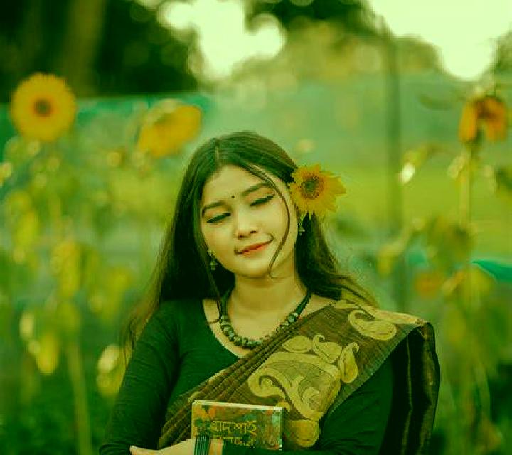 Alison Lamer model portrait